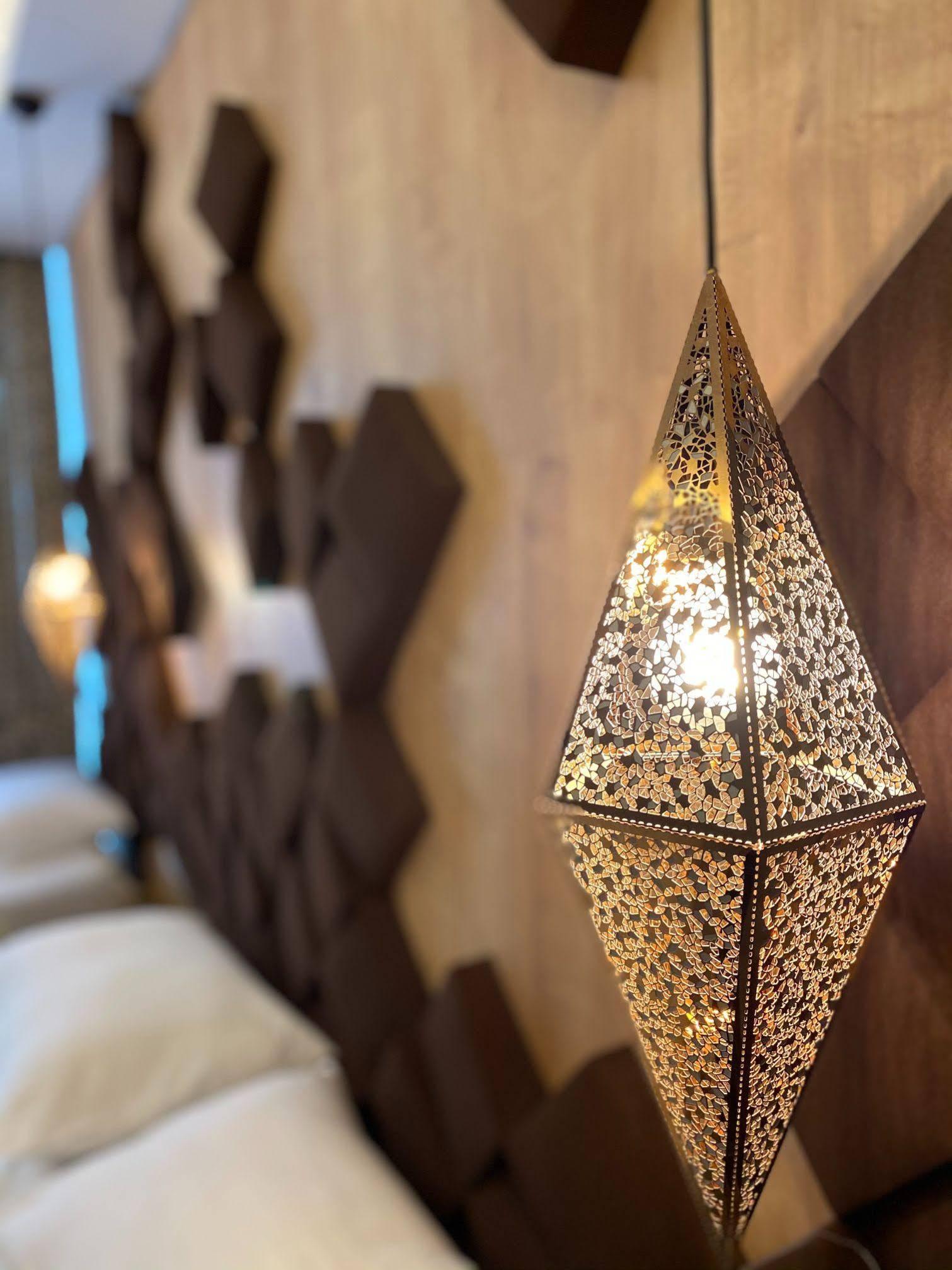 Fly And Stay Airport Hotel Istanbul Bagian luar foto