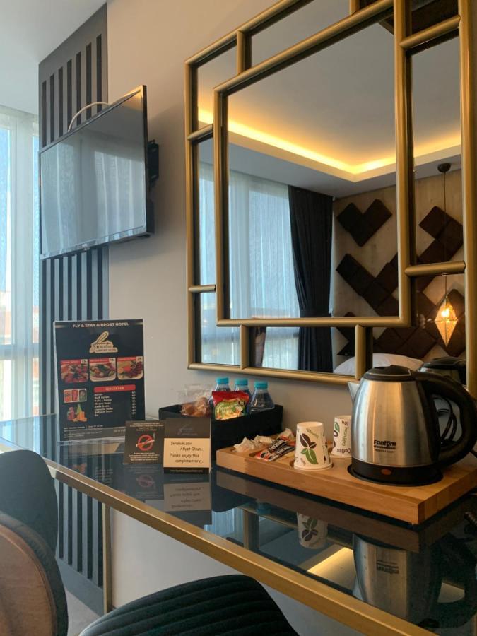 Fly And Stay Airport Hotel Istanbul Bagian luar foto