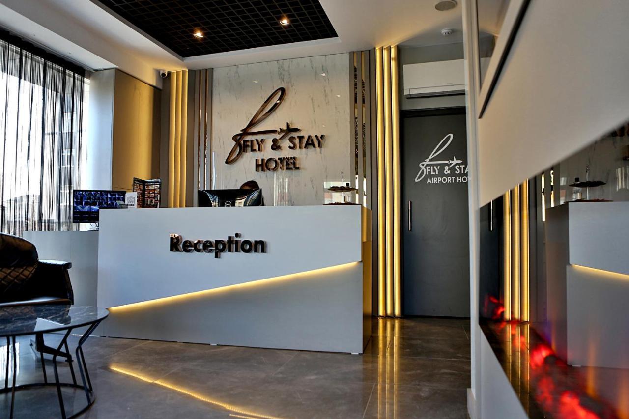 Fly And Stay Airport Hotel Istanbul Bagian luar foto